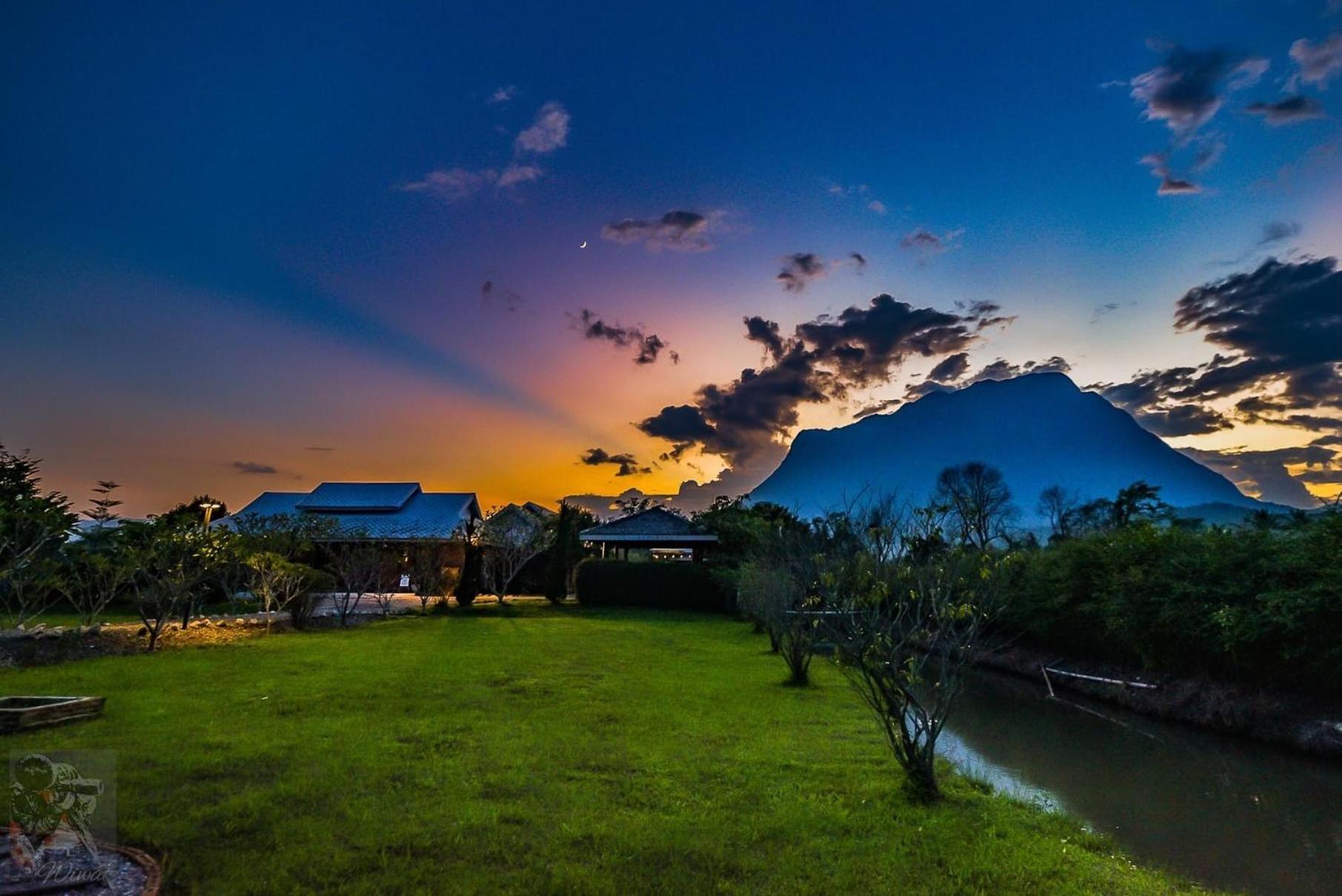 The Wes Village, Incl Free Breakfast & 100 Thb Food Gift Chiang Dao Eksteriør billede
