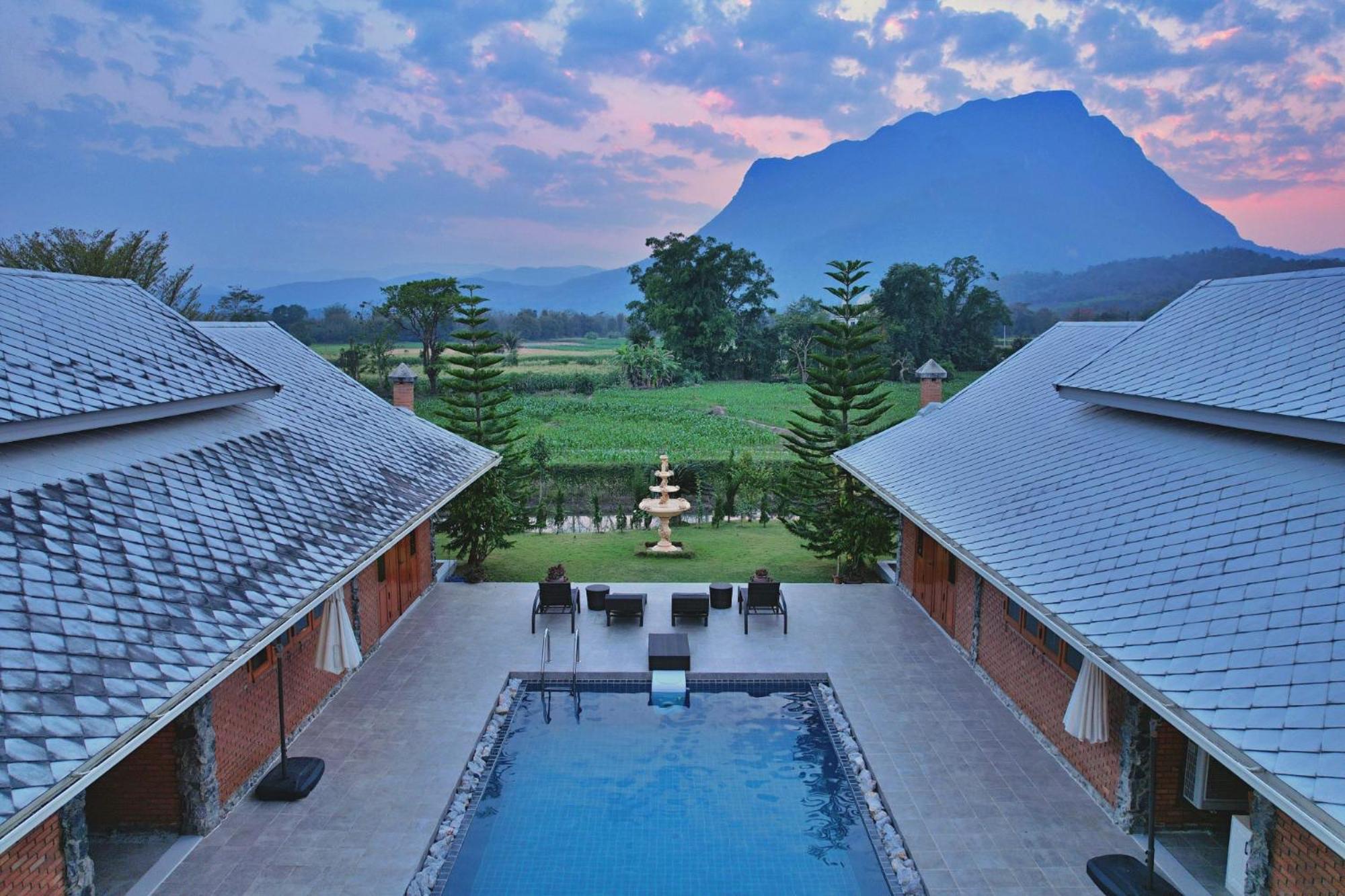 The Wes Village, Incl Free Breakfast & 100 Thb Food Gift Chiang Dao Eksteriør billede